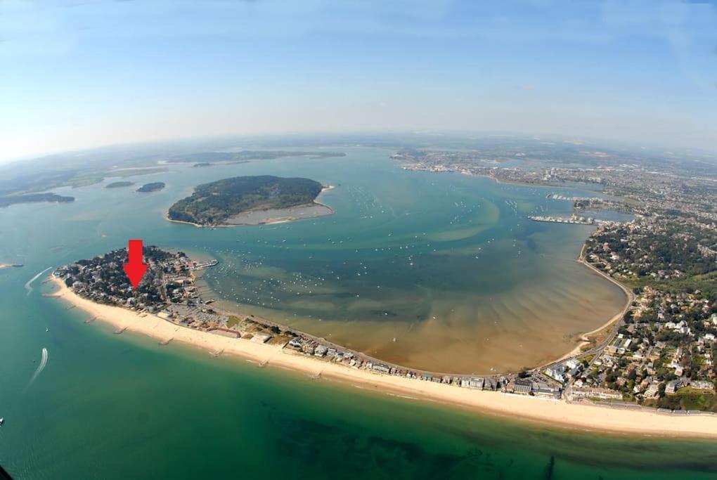 Spacious Sandbanks Apartment Near Beach And Bars With Free Parking Poole Eksteriør bilde
