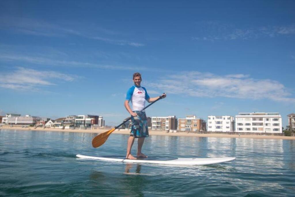 Spacious Sandbanks Apartment Near Beach And Bars With Free Parking Poole Eksteriør bilde